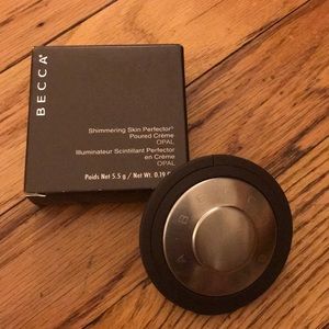 New Becca highlighter- opal
